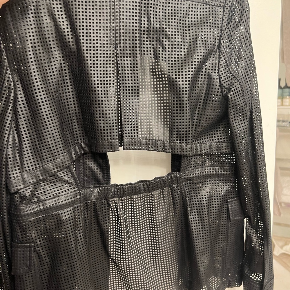 Bcbg Maxazria Jacket - image 3